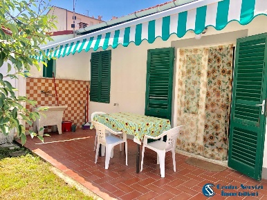 Foto Case indipendenti a Pisa Marina di Pisa di 40 m² con 2 locali