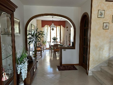 Foto Casa indipendente a Bibbona in vendita