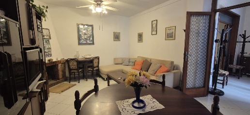 Foto Casa indipendente a Viareggio Centro di 150 m² con 8 locali in vendita