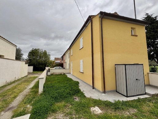 casa indipendente in vendita a San Giuliano Terme in zona Arena-Metato