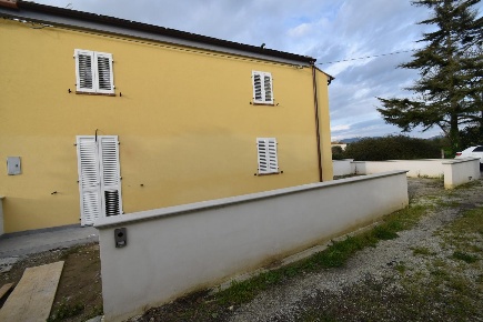 Foto Casa indipendente a San Giuliano Terme Arena Metato di 80 m²