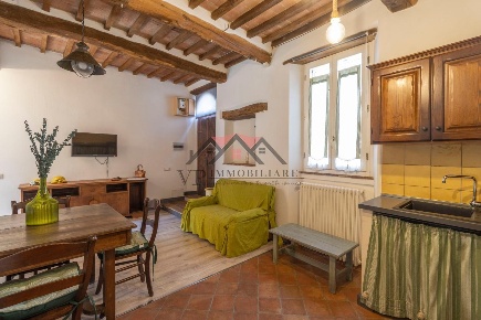 Foto Appartamento a Castelnuovo di Val di Cecina Centro di 40 m² in vendita