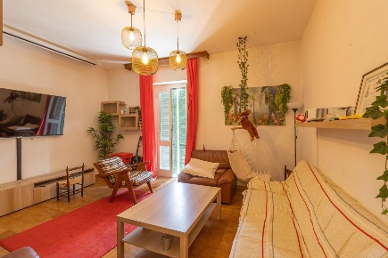 Foto Appartamento a Pomarance Stabilimenti di 125 m² con 5 locali