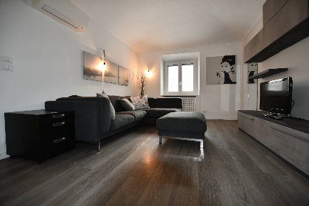 Foto Appartamento in Via Meucci, Torino Piazza Solferino di 120 m²