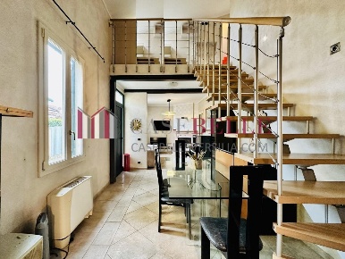 Foto Casa indipendente a Pietrasanta di 71 m² con 5 locali in vendita