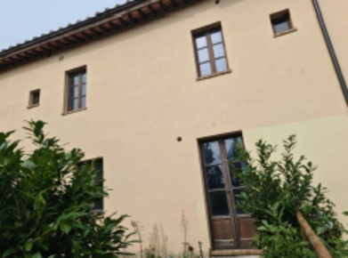 Foto Casa indipendente a Siena di 92 m² con 5 locali in vendita