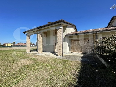 Foto Casa indipendente in Sant'Antonio Abate, Bovolenta di 216 m²