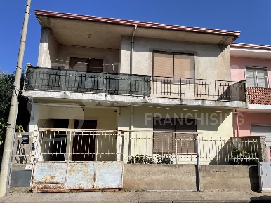 Foto Casa indipendente in Via SATTA 88, Terralba in vendita