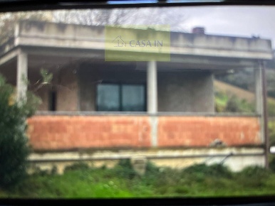 Foto Casa indipendente a Collecorvino Congiunti di 130 m² con 3 locali