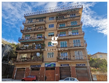 Foto Appartamento in Demetrio Moscato, Salerno Carmine Alto di 162 m²
