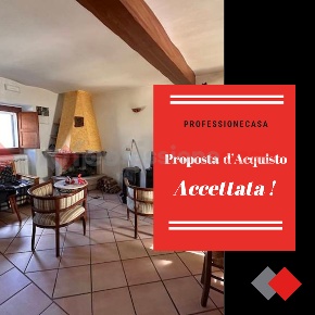 Foto Casa indipendente in Via SR 83 1, Pescasseroli di 130 m² con 5 locali