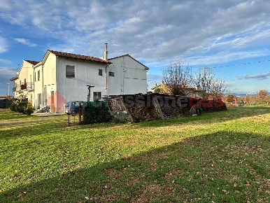Foto Casa indipendente in Capanne di Rigutino, Arezzo Rigutino di 130 m²