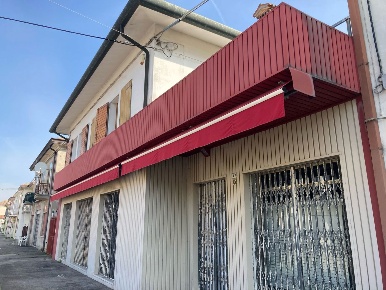 Foto Casa indipendente in Via VILLANOVA MARCHESANA Via XXV Aprile 0, Centro