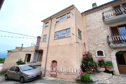 Foto Casa indipendente in Trento, Busso in vendita