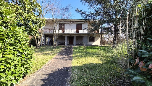 Foto Casa indipendente in Canova, Valsamoggia Castelletto di 325 m²