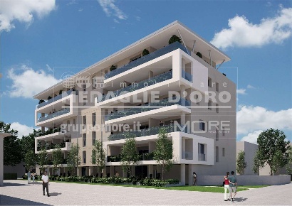 Foto Appartamento in Viale Buon Pastore, Modena di 139 m² con 4 locali