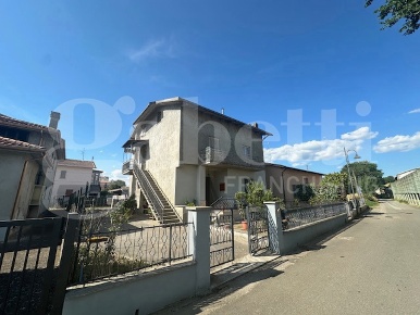 Foto Casa indipendente in Strada della piantata snc, Attigliano di 190 m²