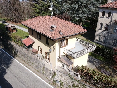 Foto Casa indipendente in mario germano, Sordevolo di 200 m² con 6 locali