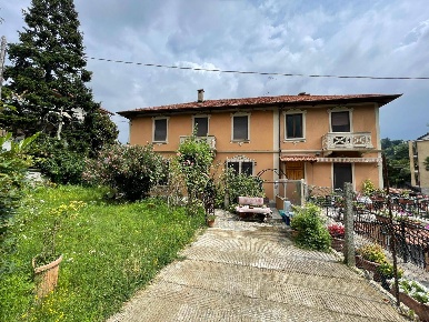 Foto Appartamento in Strada Comunale Di Cavoretto, Torino Cavoretto