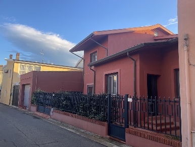 Foto Casa indipendente in Via GARIBALDI 5, Terralba in vendita