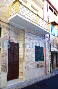 Foto Casa indipendente in Via Emanuele Barba 15, Gallipoli Centro di 75 m²