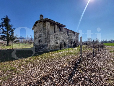Foto Casa indipendente in Via dei Rimbocchi 0, Gubbio di 145 m² in vendita