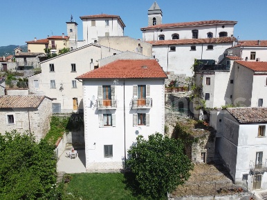 Foto Casa indipendente in Via Duca Degli Abruzzi 12, Castel del Giudice