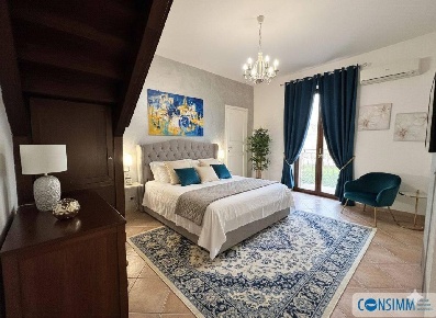 Foto Casa indipendente in gubernatis, Agrigento Centro Storico di 244 m²