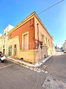 Foto Casa indipendente in Via ALESSANDRO VOLTA 25, Parabita Centro