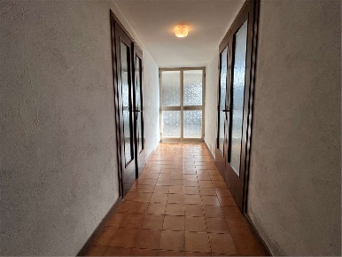 Foto Appartamento a Verona di 136 m² con 6 locali in vendita