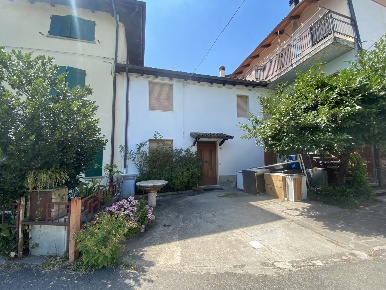 Foto Casa indipendente in LocalitÃ  Lodio 9, Castel di Casio di 70 m²