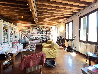 Foto Appartamento a Piove di Sacco di 164 m² con 4 locali in vendita