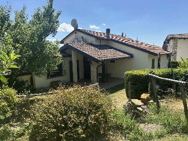Foto Casa indipendente in Via Circonvallazione 5, Golferenzo Centro