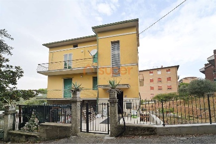 Foto Appartamento in Via Francesco Petrarca, Perugia in vendita