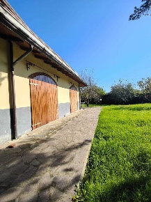 Foto Case semi ndipendenti a Villafranca in Lunigiana di 130 m² in vendita