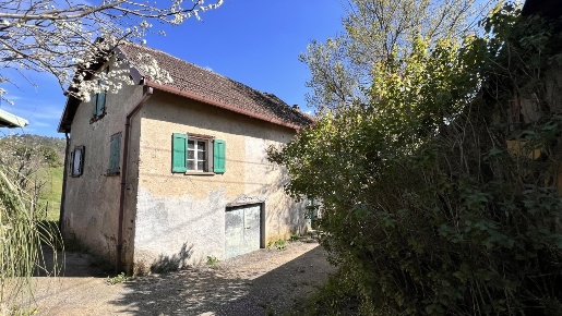 Foto Casa indipendente in Località Marrona 9, Sassello di 180 m² in vendita