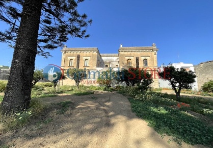 Foto Casa indipendente in Via Gianfilippe 27, Squinzano di 2000 m²