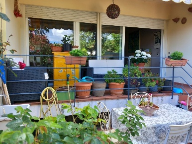 Foto Casa indipendente a Luni Casano Dogana Isola di 121 m² con 7 locali