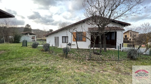 Foto Casa indipendente a Spigno Monferrato di 71 m² con 3 locali in vendita