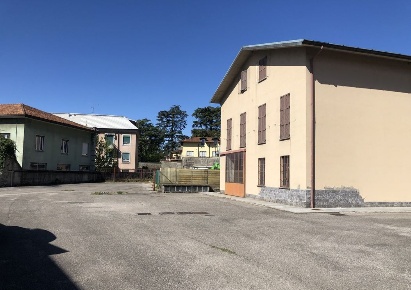 Foto Casa indipendente a Como Camerlata - Rebbio di 1400 m² con 20 locali