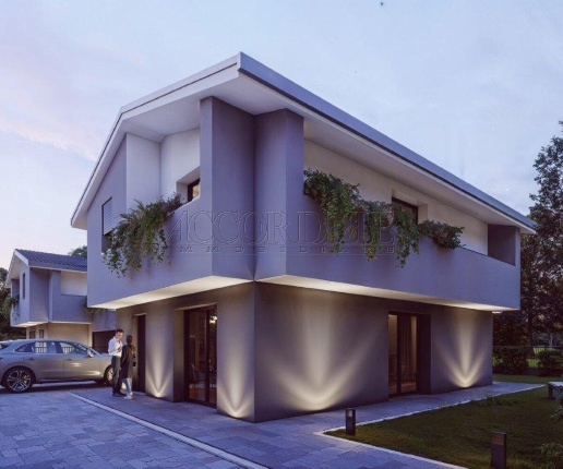 immagine annuncio 2 di 12