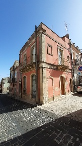 Foto Casa indipendente in Via Nicolò Zocco 3434, Palazzolo Acreide Centro
