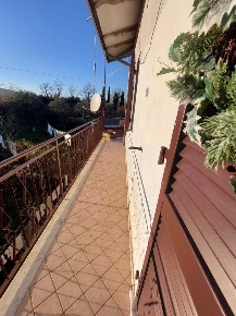 Foto Case semi ndipendenti in Via Olmarello 116, Castelnuovo Magra di 80 m²