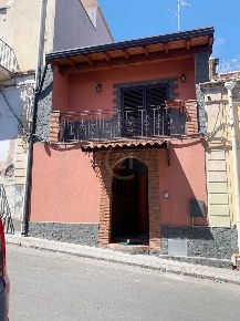 Foto Casa indipendente a Catania Picanello di 240 m² con 5 locali