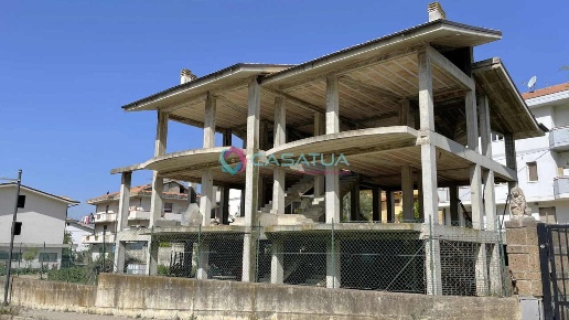 casa indipendente in vendita a Cappelle sul Tavo