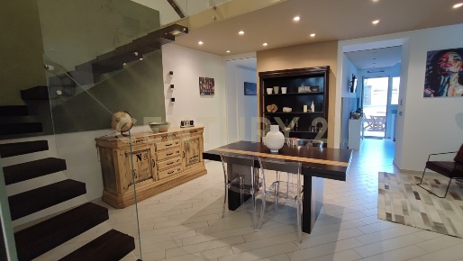 Foto Appartamento in Via Pietra dell'Ova snc, Catania di 140 m² in vendita
