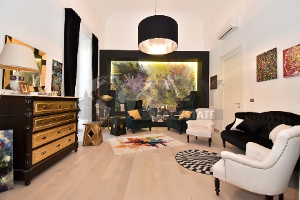 Foto Casa indipendente in Via San Rocco 9, Galatina Centro di 210 m²