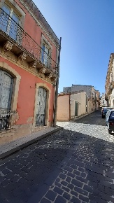 Foto Casa indipendente in Via Nicolò Zocco 3434, Palazzolo Acreide Centro