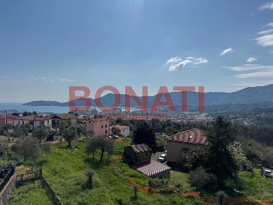 Foto Casa indipendente in Via Nuova 17, Vezzano Ligure Carozzo di 633 m²