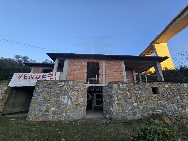 Foto Casa indipendente in Via Sapergo 16, Bordighera Due Strade di 67 m²
